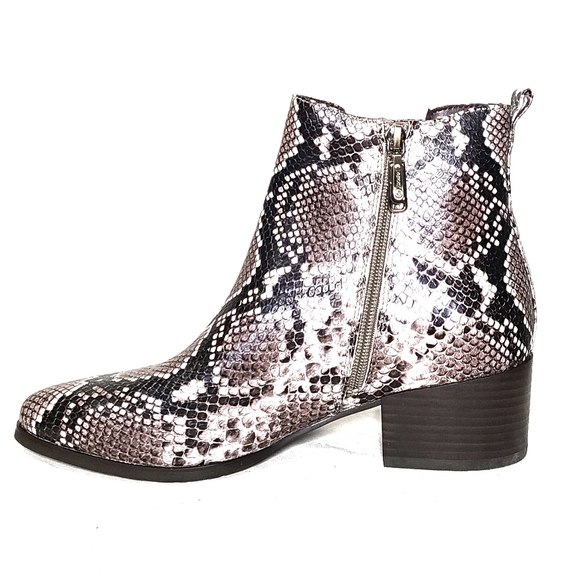 BLONDO Vella Snakeskin Waterproof Brown Ankle Boots Booties size 8M - Picture 3 of 8